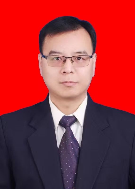 路志偉 副主任醫師