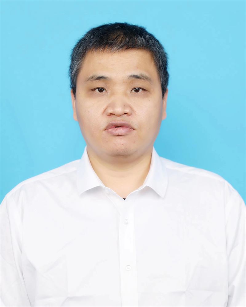 李明超  副主任醫師